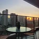 Flat Com Rooftop A 5 Min Da Da Beira Mar Apartamento *