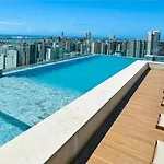 Flat Com Rooftop A 5 Min Da Da Beira Mar Fortaleza (Ceara)